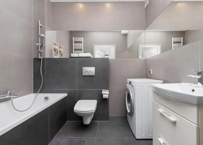 Center Beautiful Modern Building By Renters Apartment Gdansk